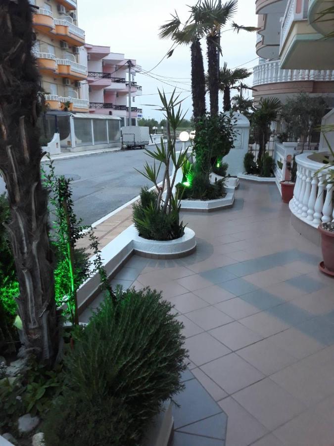 Villa Alexander Paralía Buitenkant foto